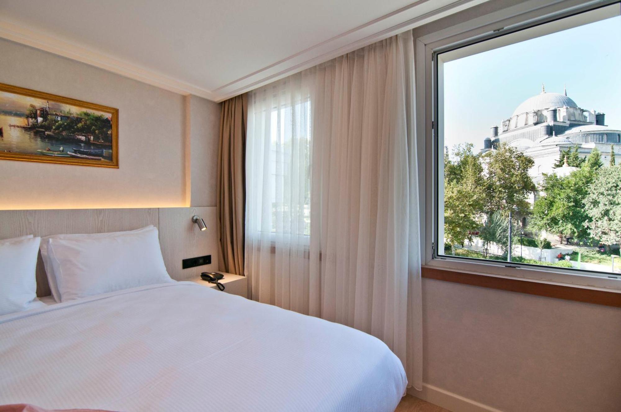 Xloft Hotel Истанбул Екстериор снимка