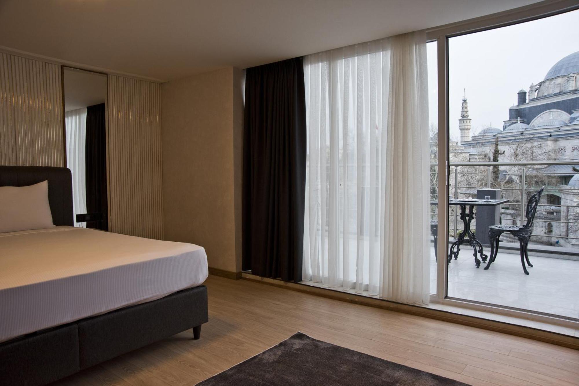 Xloft Hotel Истанбул Екстериор снимка
